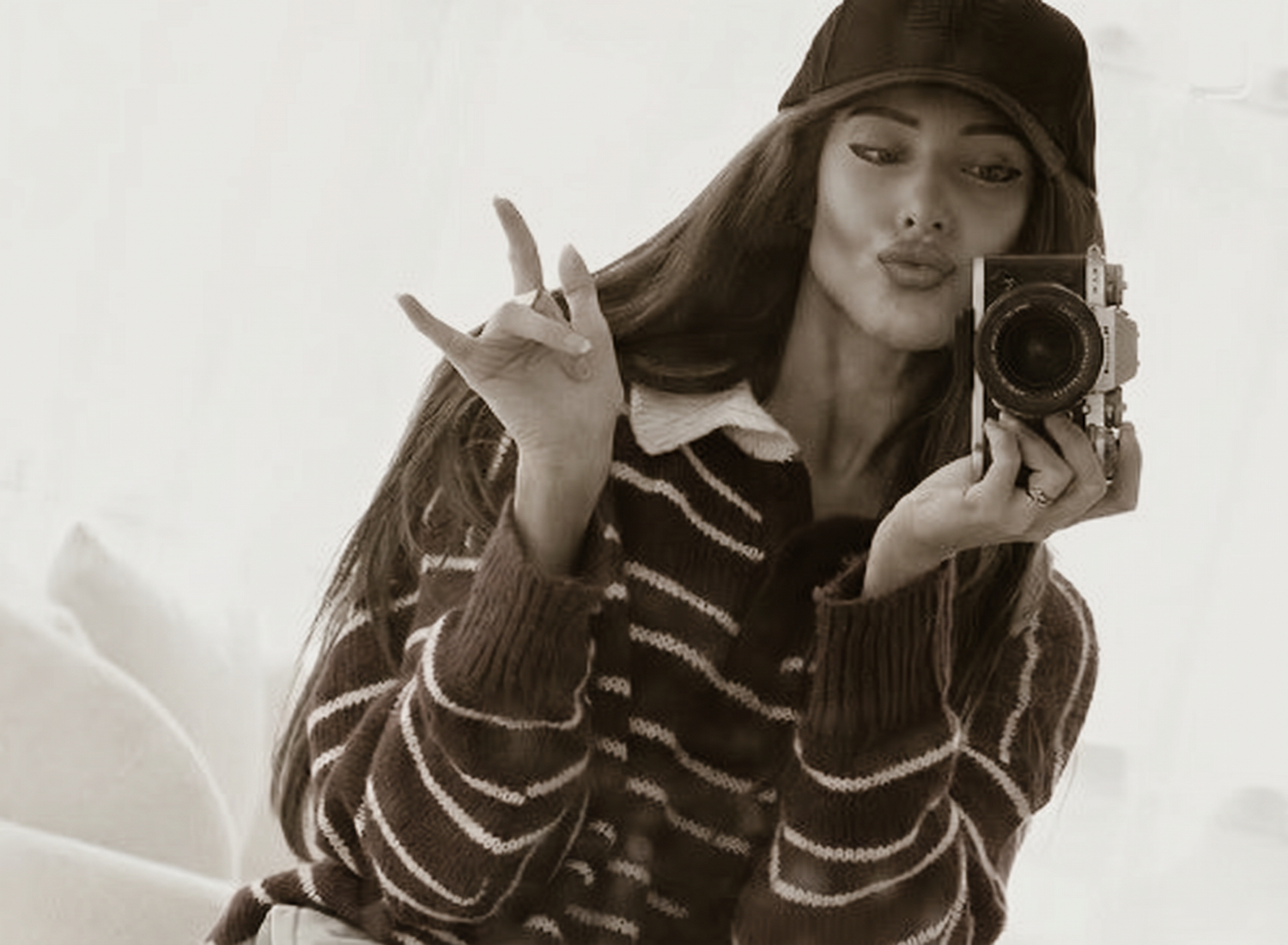 Angela — photographer